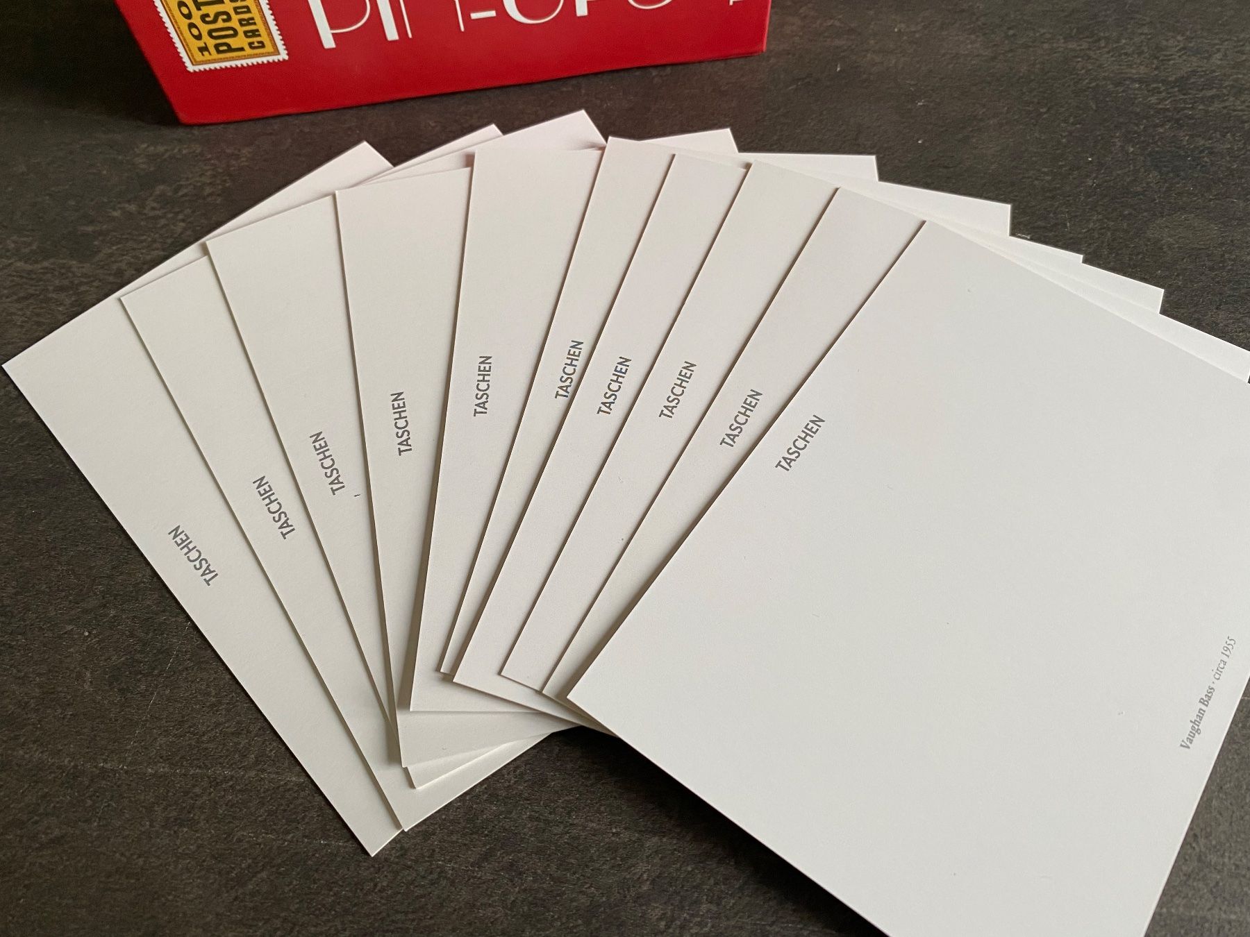 新品】TASCHEN PIN-UPS ポストカード100 【公式通販】