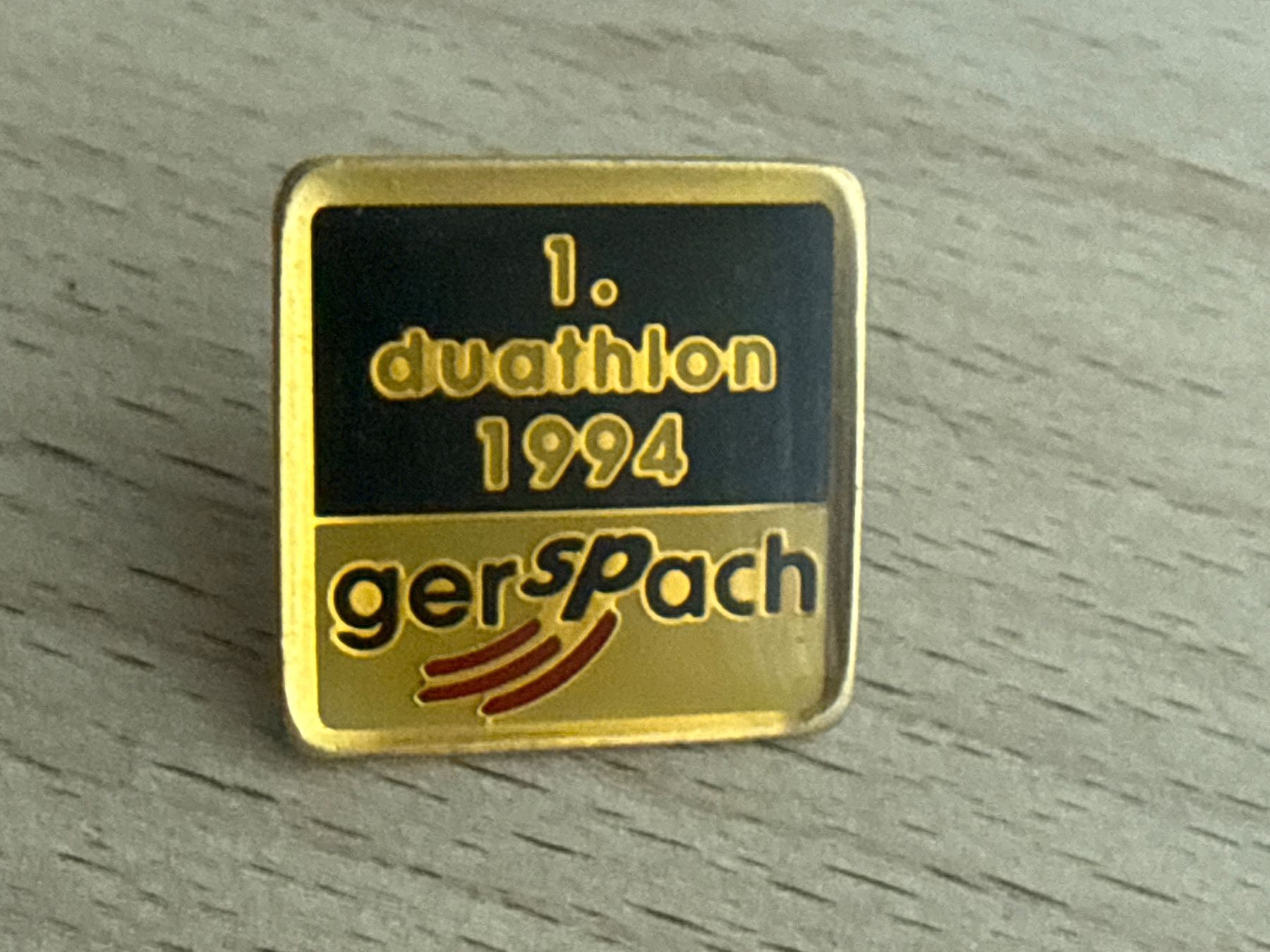 Placchette & Badge: Pin 1. Duathlon 1994 gerspach – Usato da Glattbrugg venduto da Schweigmatt