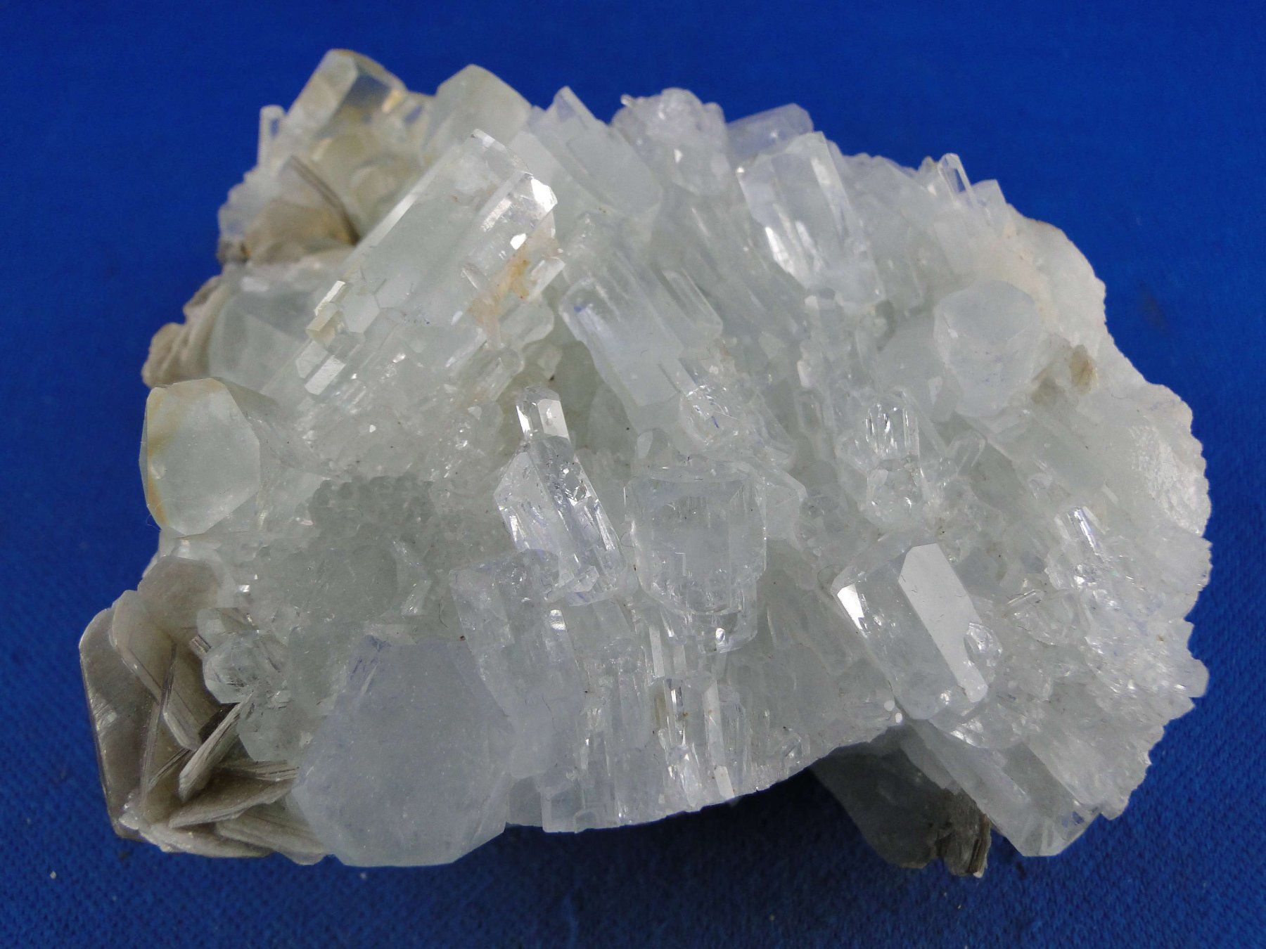 Minerali & Pietre curative: Aquamarin – Usato da Schinznach Bad venduto da Demerald 1