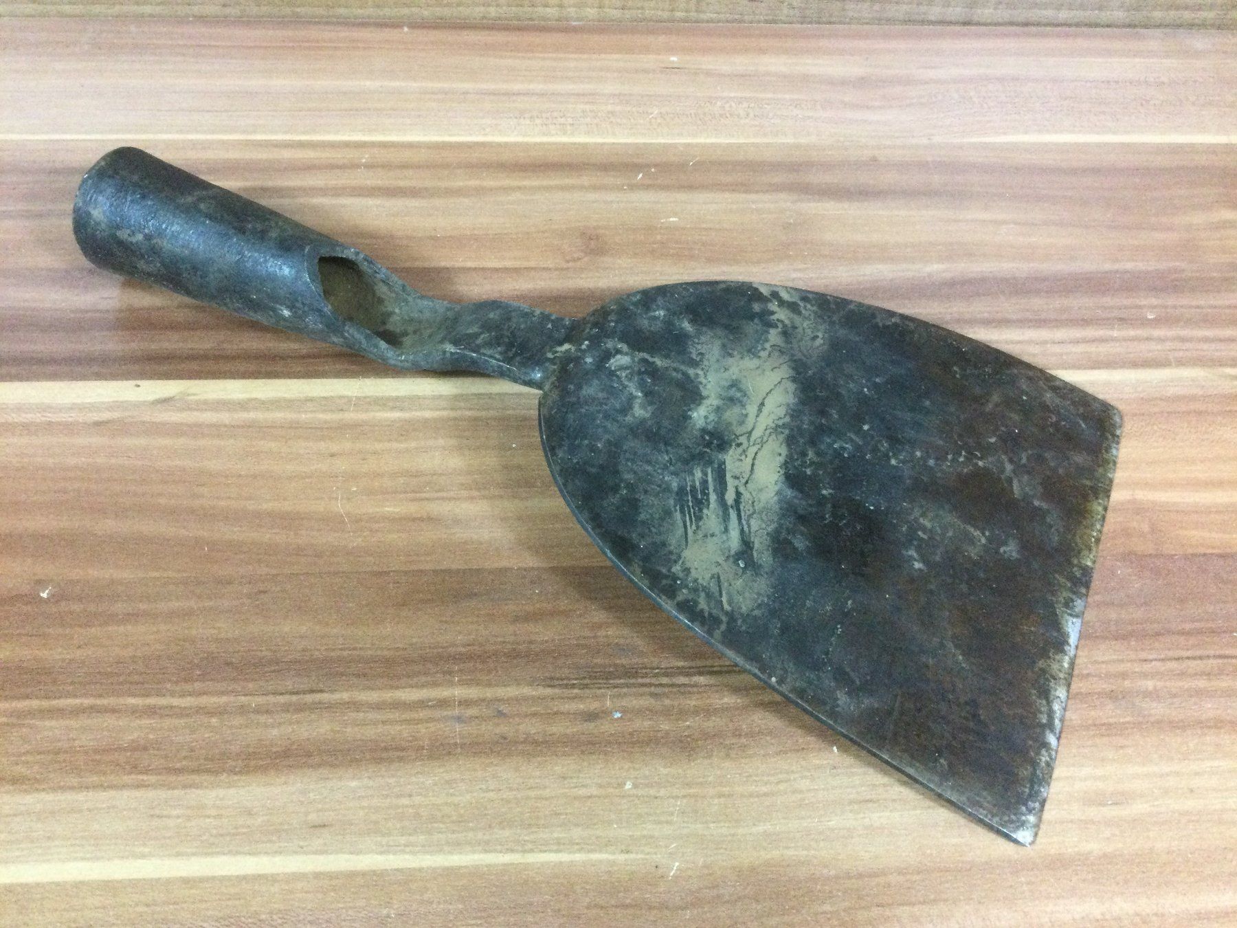 Attrezzi da lavoro: Gebrauchtes grosses Entrindungsmesser oder Schälmesser – Usato da Wangen SZ venduto da kuriosum12 3