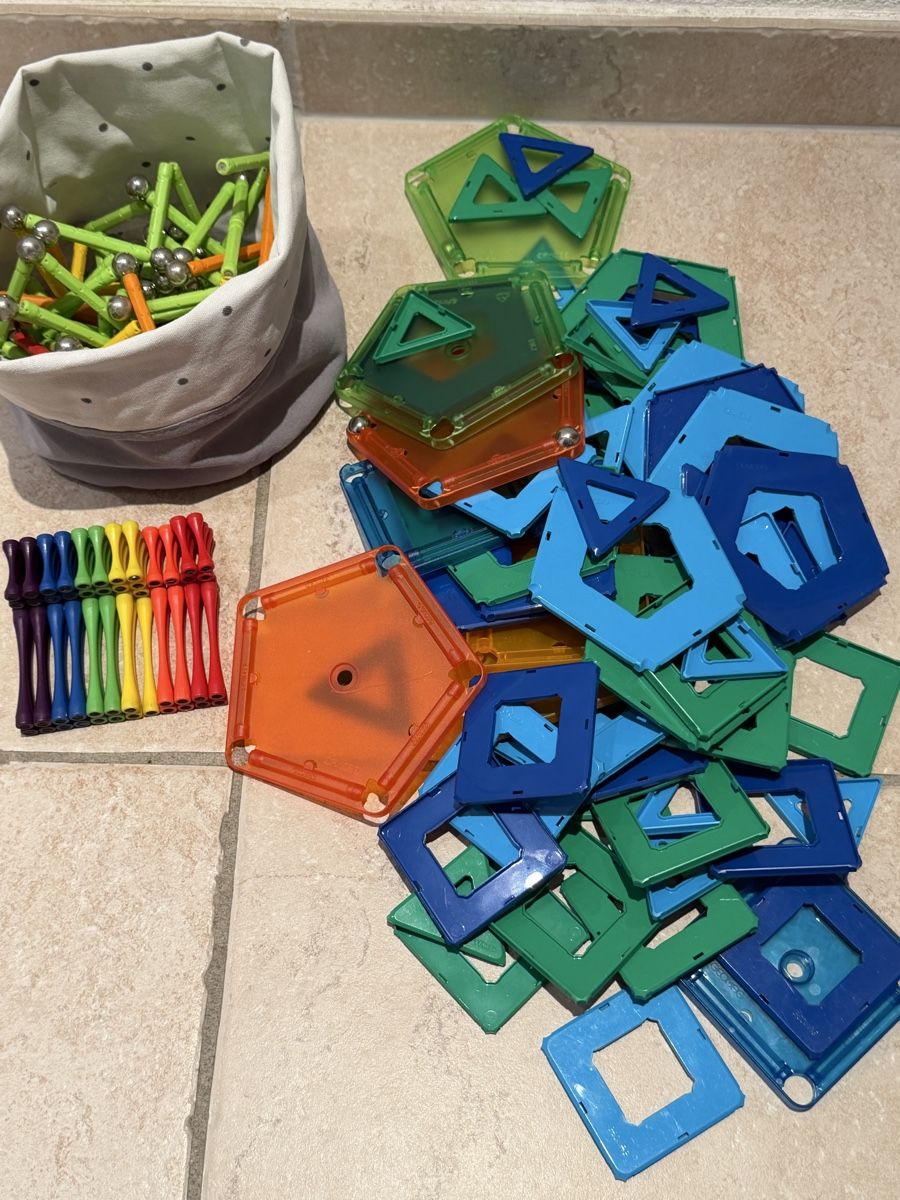 Geomag Giochi: LOT GEOMAG – Usato da Bedano venduto da VBimby