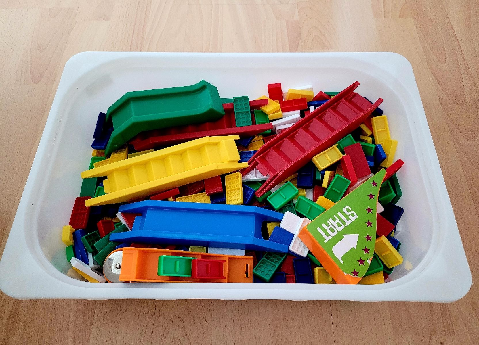 Spiele: Lot de dominos – Gebraucht aus Murten von JulieGav23