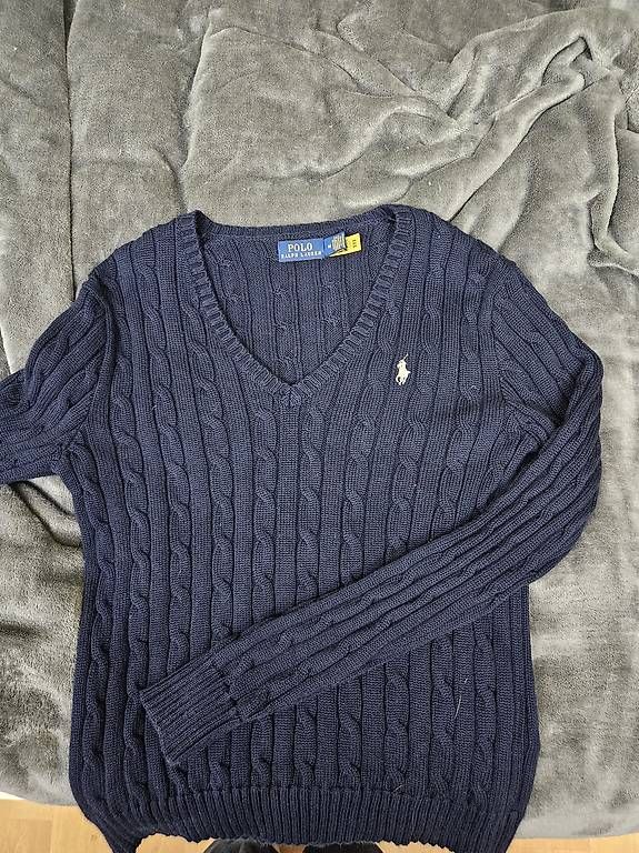 Pullover & Sweatshirts: polo pulli – Gebraucht aus Kiesen von Laura._ 1