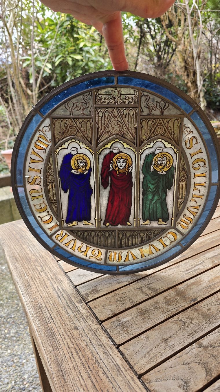 Sonstige Antiquitäten & Kunst: Antikes Kirchenfenster, Rund, Heilige – Gebraucht aus Dielsdorf von hallo1 1
