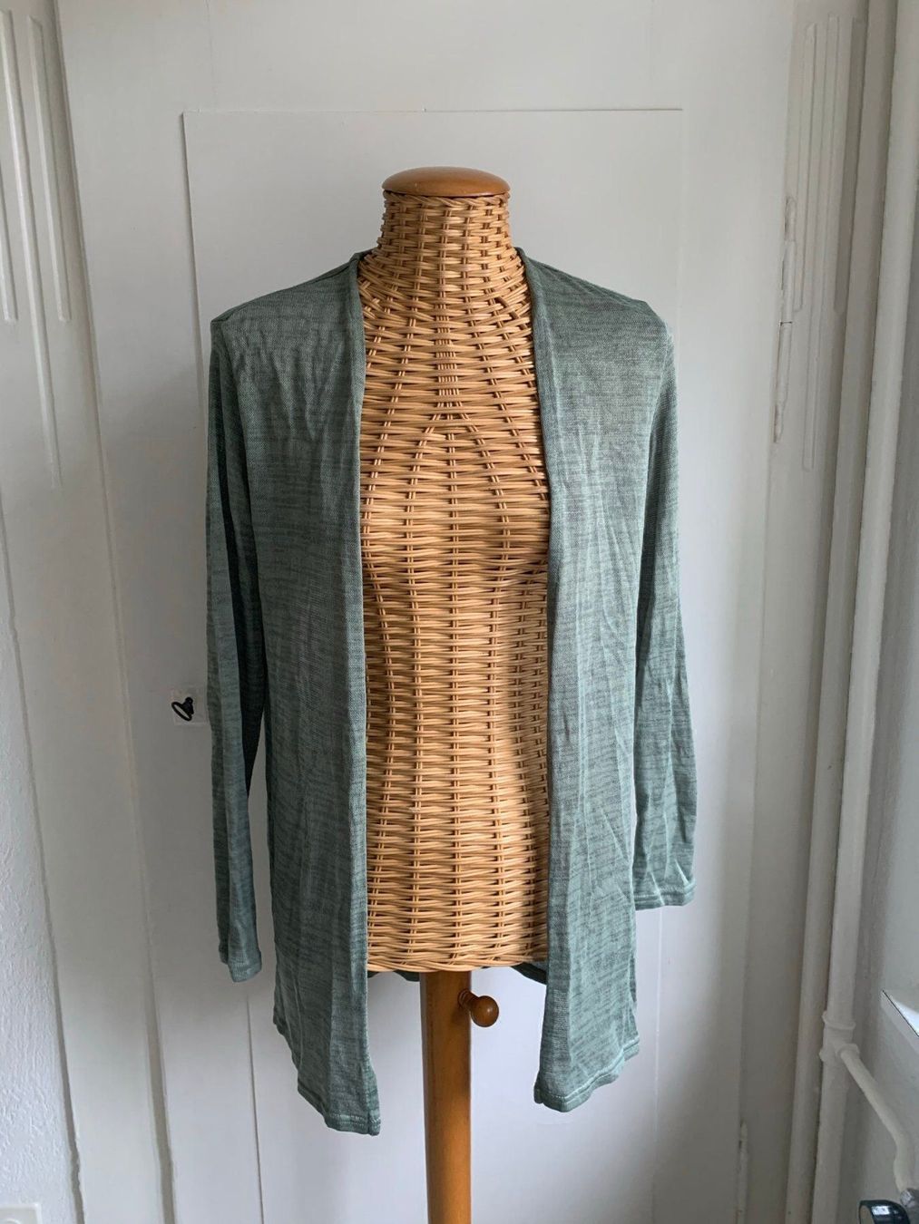 H&M Giacche: Strickjäckchen petrolgrün - XS – Usato da Zürich venduto da Diazaio