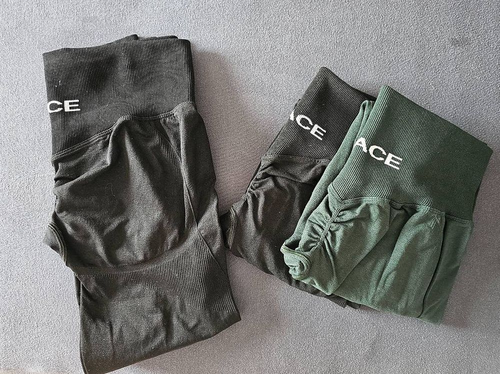 3× Original Oace Leggins (Neu (gemäss Beschreibung)) in Siebnen für CHF ...