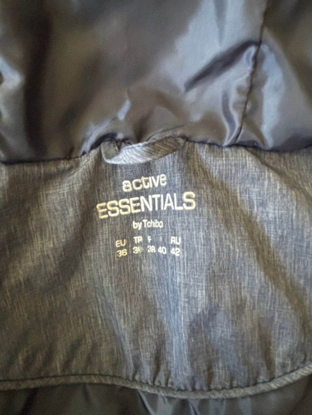 Tchibo Vestes: Steppjacke, Gr. 36 – D'occasion à Winterthur par 1doodle2 5