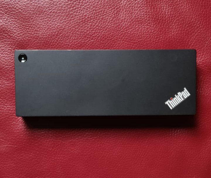 Lenovo Docking station: Lenovo Thinkpad Thunderbolt 3 Dockingstation – Usato da zürich venduto da R-N-J