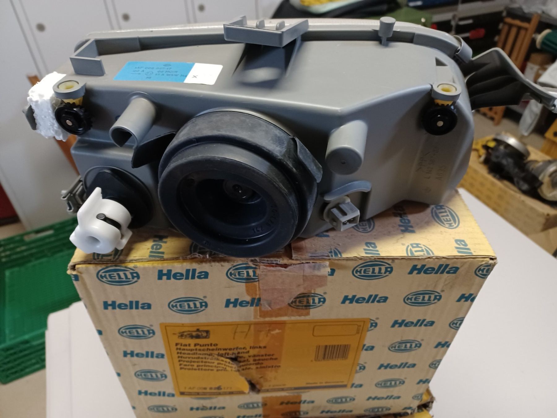 Hella Scheinwerfer: Scheinwerfer H4 Fiat Punto – Gebraucht aus Immensee von bubi19 1