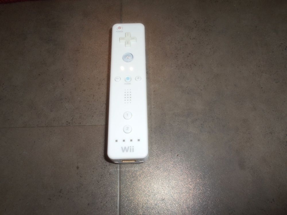 Nintendo Wii Controller Original Weiss (Gebraucht) in Recherswil für ...