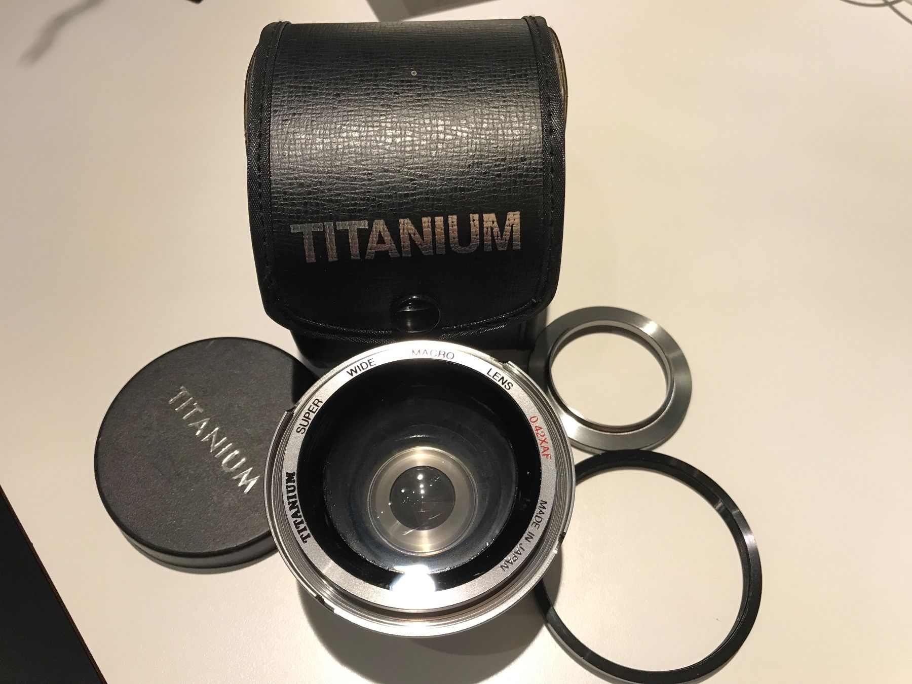 Obiettivi: Titanium Super Wide Macro Lens – Usato da Zuzwil BE venduto da feluna3