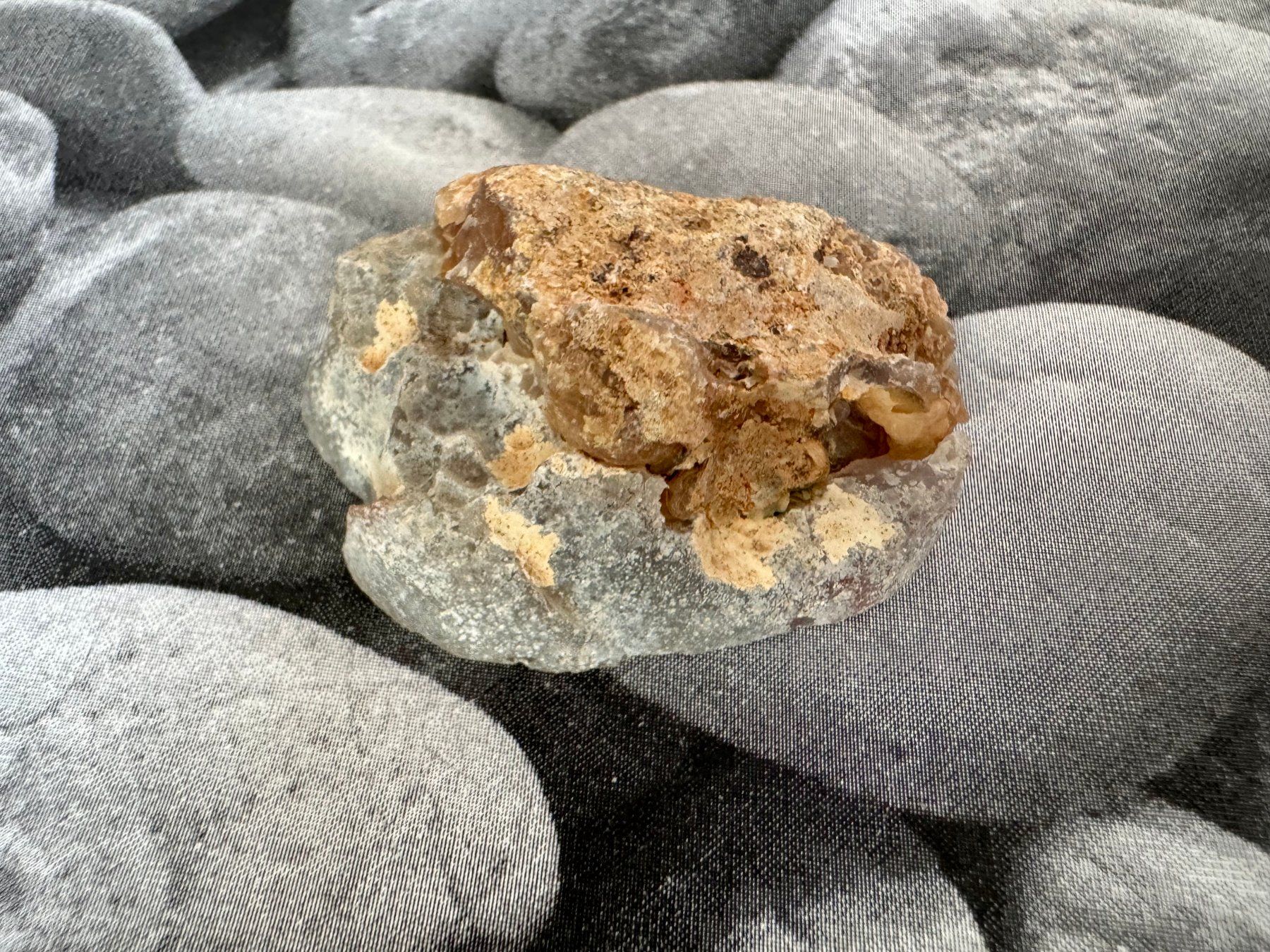 Pierres précieuses: Nuss-Geode – Neuf (Voir description) à Biberist par Steine 1