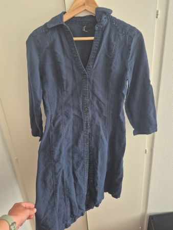 Mango Jeanskleid, Grösse M, dunkelblau, Sommer tailliert!