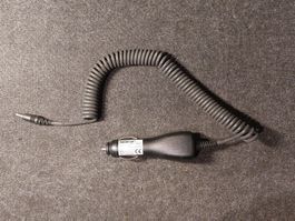 Nokia LHC-12 Autoladegerät