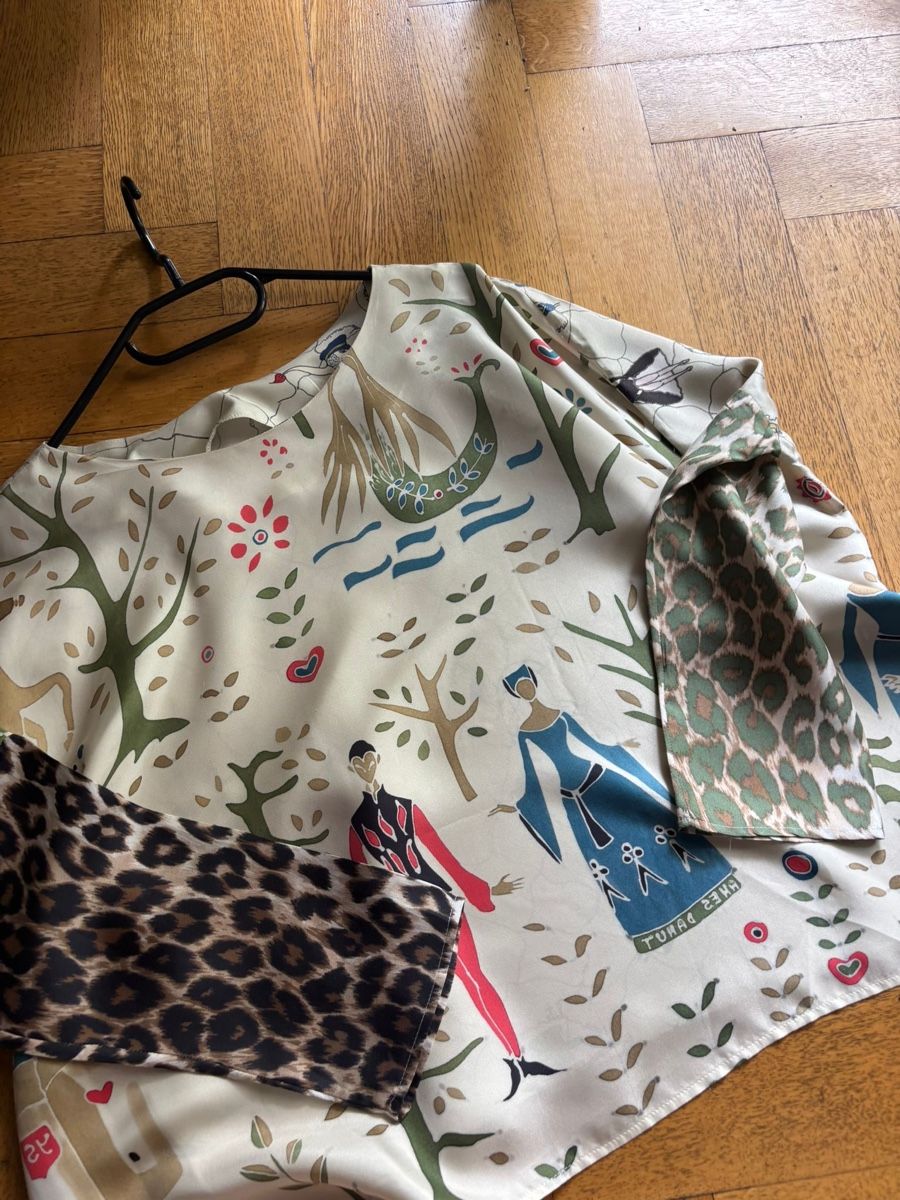 Tops: Blouse soie – Gebraucht aus Genève von car_7lsr