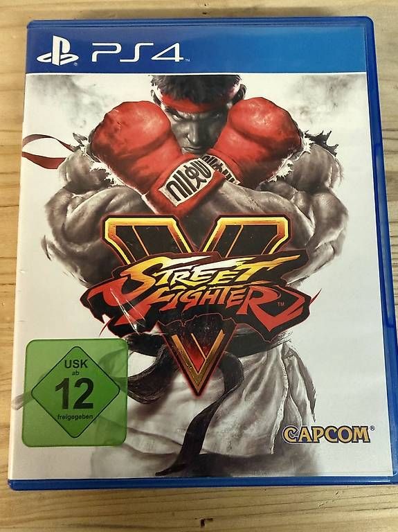 Sony Giochi: Street Fighter V PS4 Spiel – Usato da Dietikon venduto da Sir.Franzelot