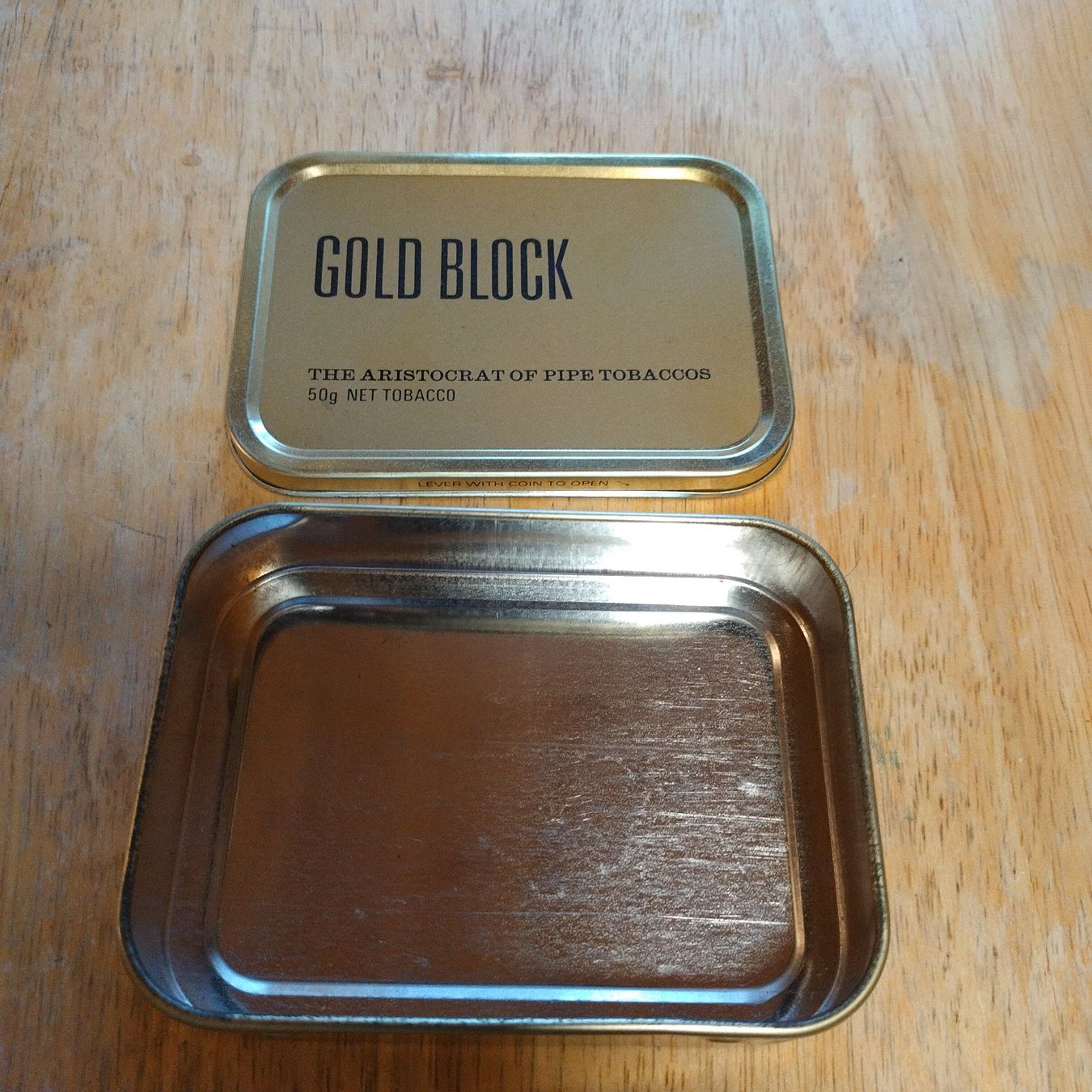 Tabak: Gold Block Tabak - Büchse Aristocrat – Gebraucht aus Untersiggenthal von vonberner 1