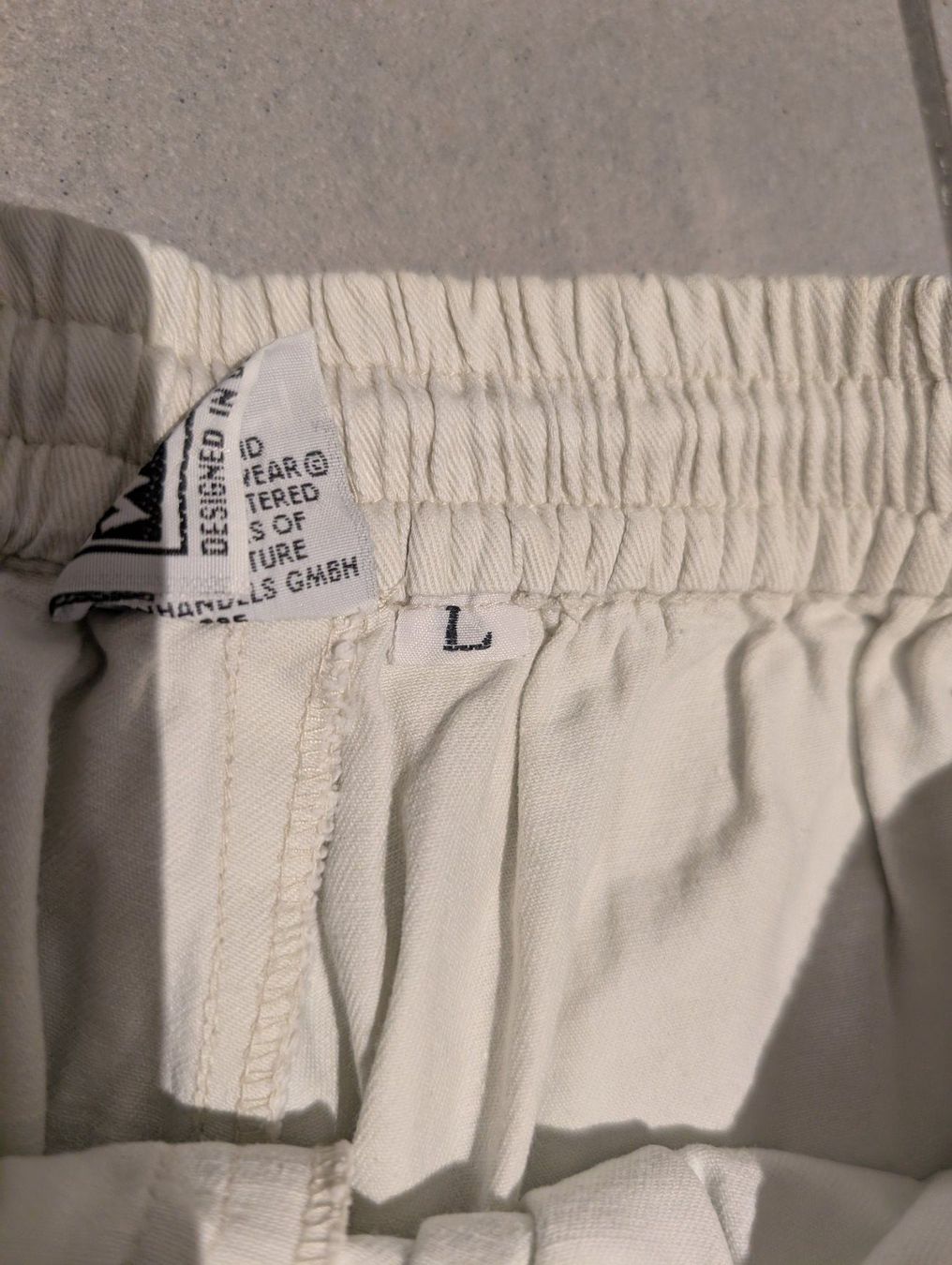 Pantaloni: *** Shorts der Marke "Vision" *** – Usato da Wollerau venduto da R3D3X3 2