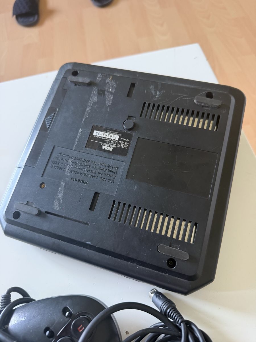 Sega Konsolen: Sega Mega Drive II - Console Rétro 16-Bit – Gebraucht aus Baden von noli.r 2
