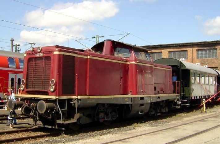 Fleischmann Modellini di ferrovie: Fleischmann 631102-1 - Diesellok BR V100 der DB - mit DSS – Nuovo e nell'imballaggio originale da Rotkreuz venduto da MOBAHN-1zu87 6