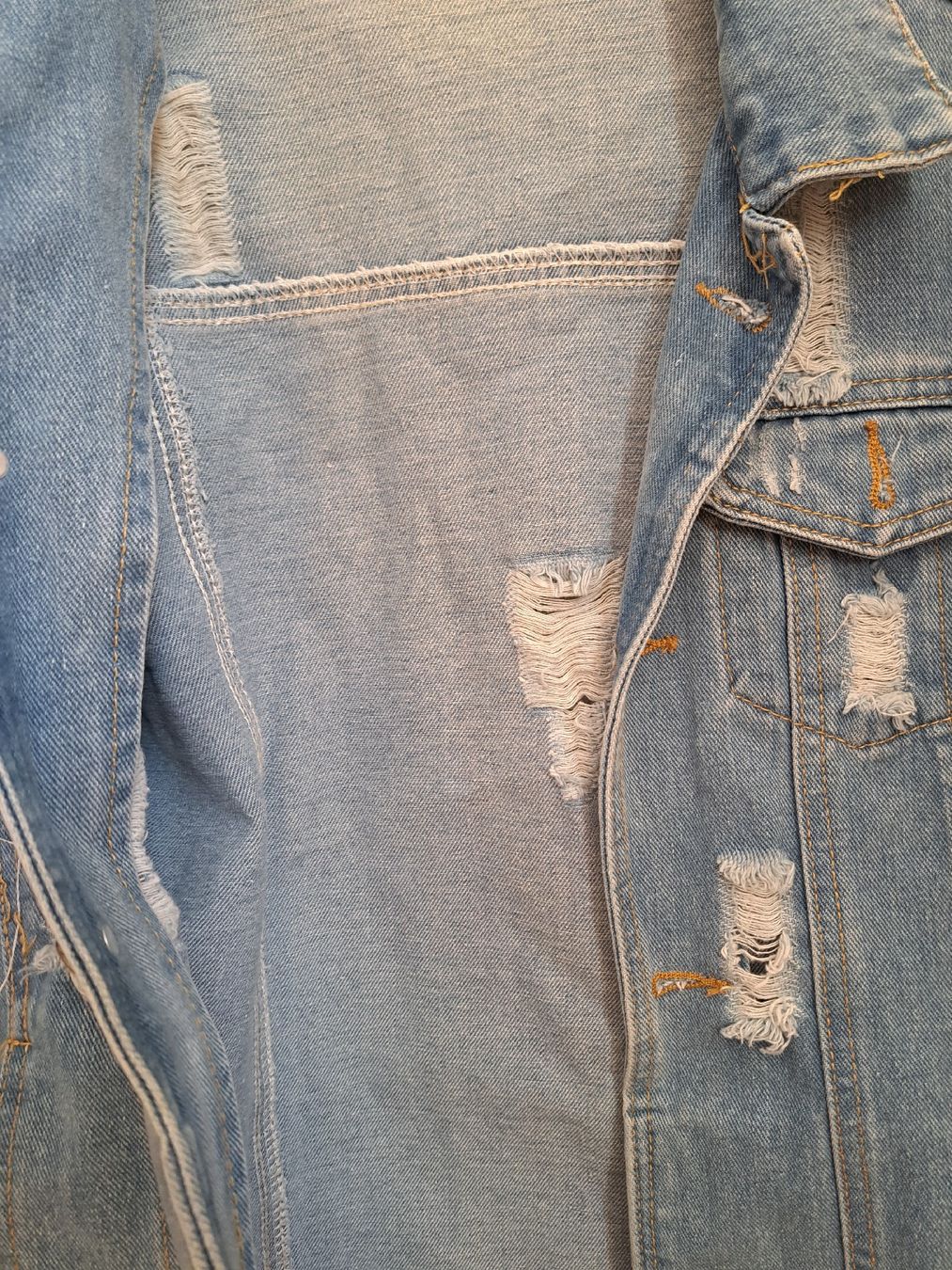 Jacken: Jeansjacke Grösse M – Gebraucht aus Zürich von dph_r9t2 3