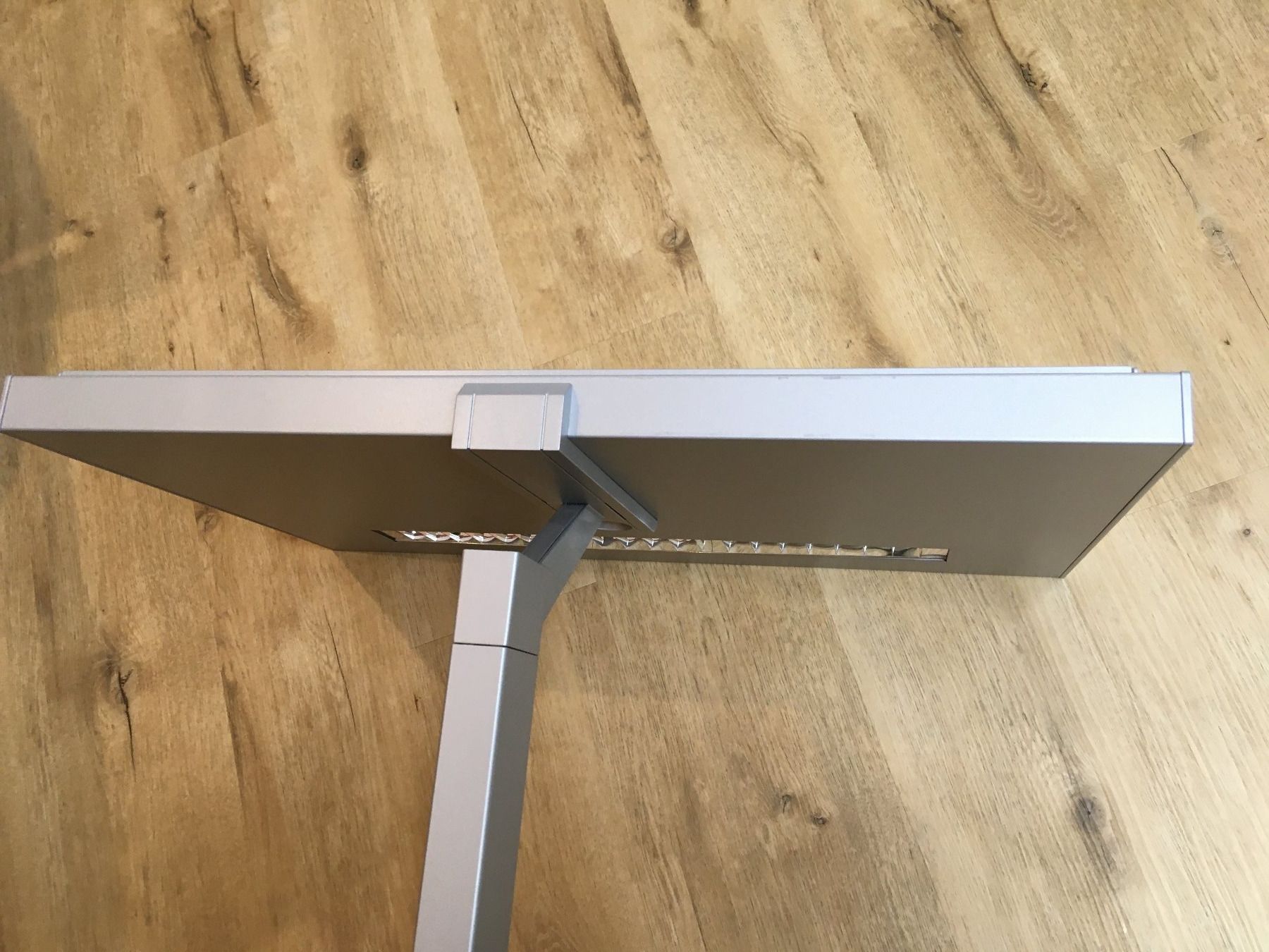 Lampade: Standleuchte mit autom. An- und Ausschaltsensor, dimmbar! – Usato da Schaffhausen venduto da Schweizerschatzkiste 4