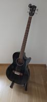 Akustikbass Fender schwarz, guter Zustand.