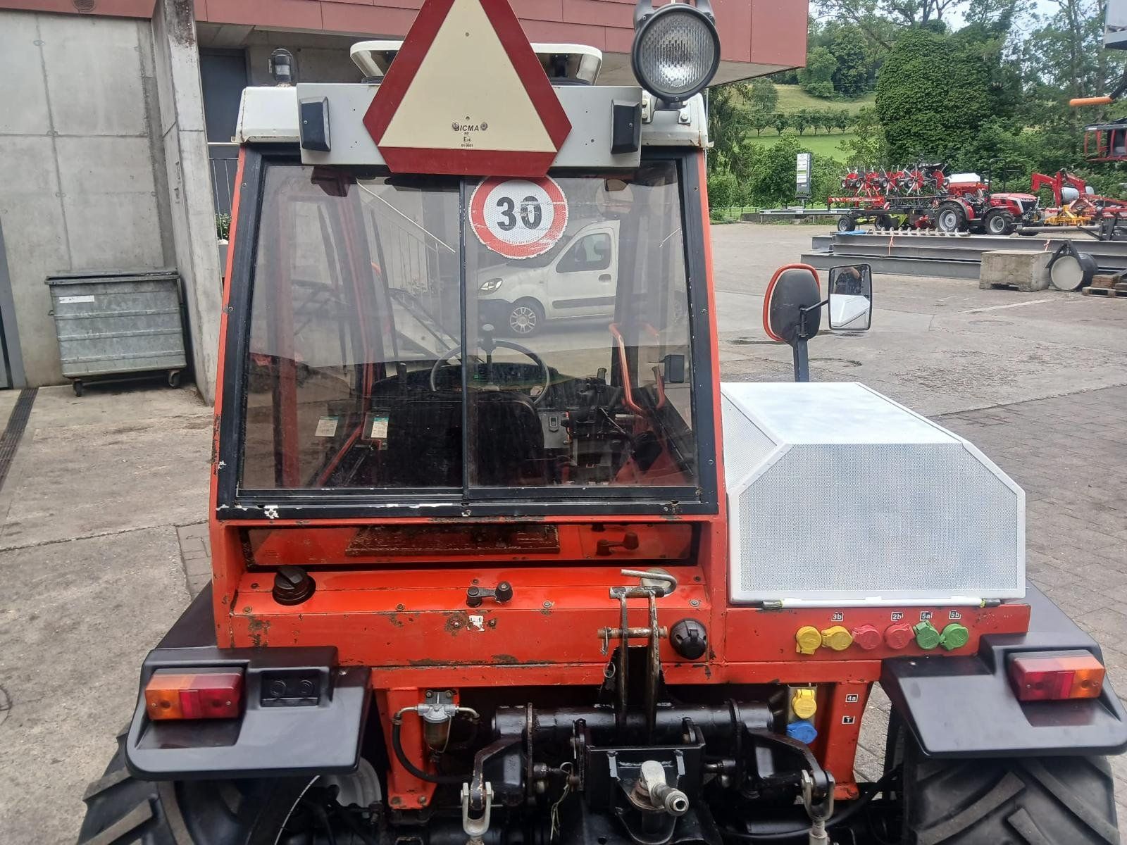 Reform Trattori: Metrac H5 – Usato da Hagenwil venduto da Wclaas 2