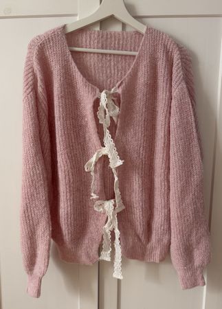 Pink knitted Cardigan
