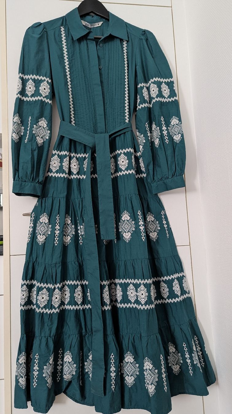 Zara Vestiti: Besticktes Kleid Petrol Farben.Gr. S. – Nuovo e nell'imballaggio originale da Winterthur venduto da losa_p966