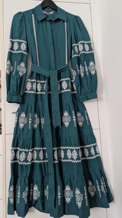 Besticktes Kleid Petrol Farben.Gr. S.