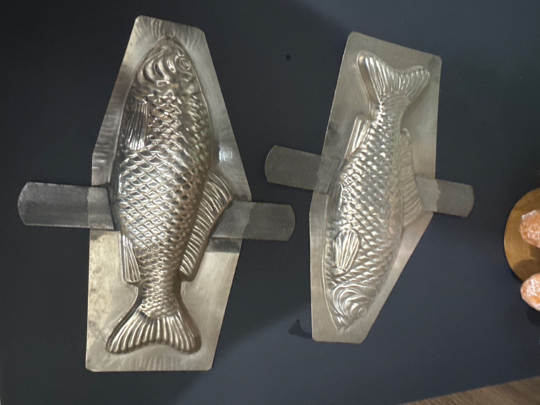 Teglie da forno: Moule chocolat schokoladenform poisson 20cm – Usato da Lajoux JU venduto da Briard0