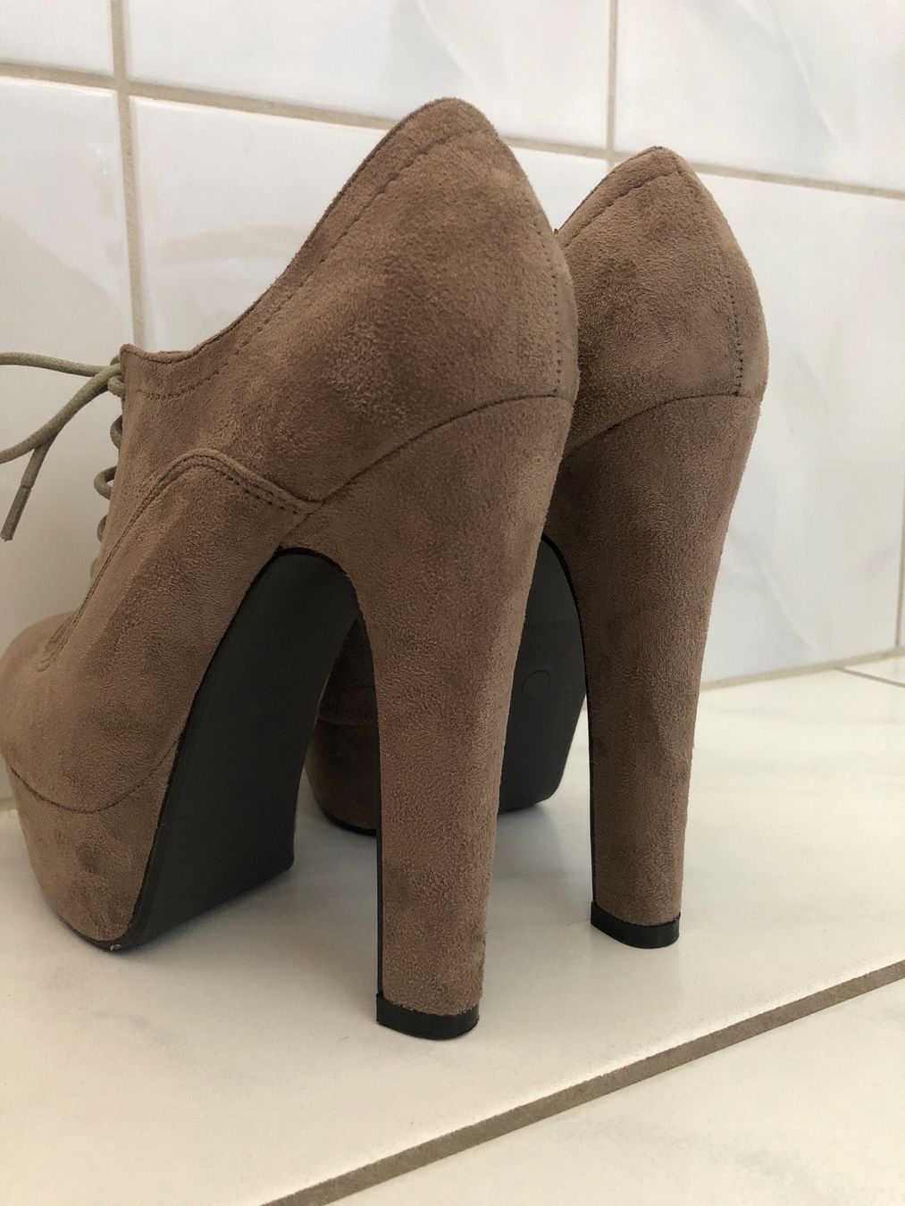 Scarpe da donna: Plateau Pumps 37 – Nuovo (secondo la descrizione) da Root venduto da NaBr76 2