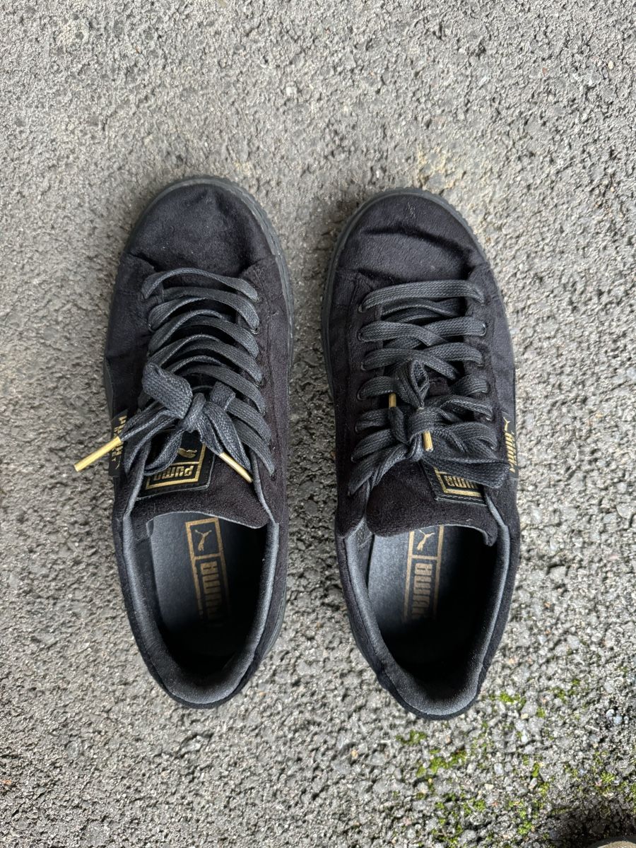 Puma Damenschuhe: Puma platform velvet 38.5 – Gebraucht aus Porrentruy von fee_24 1