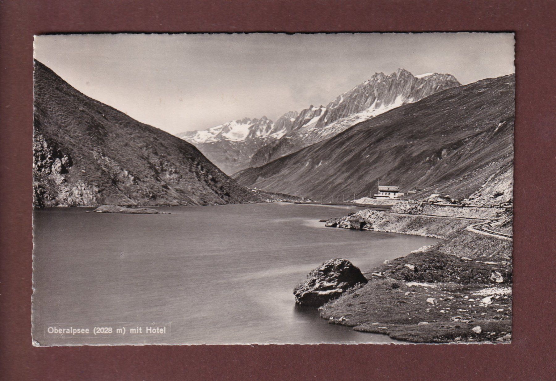 Cartoline postali: OBERALPSEE - Hotel - 1947 – Usato da Pully venduto da nicecards