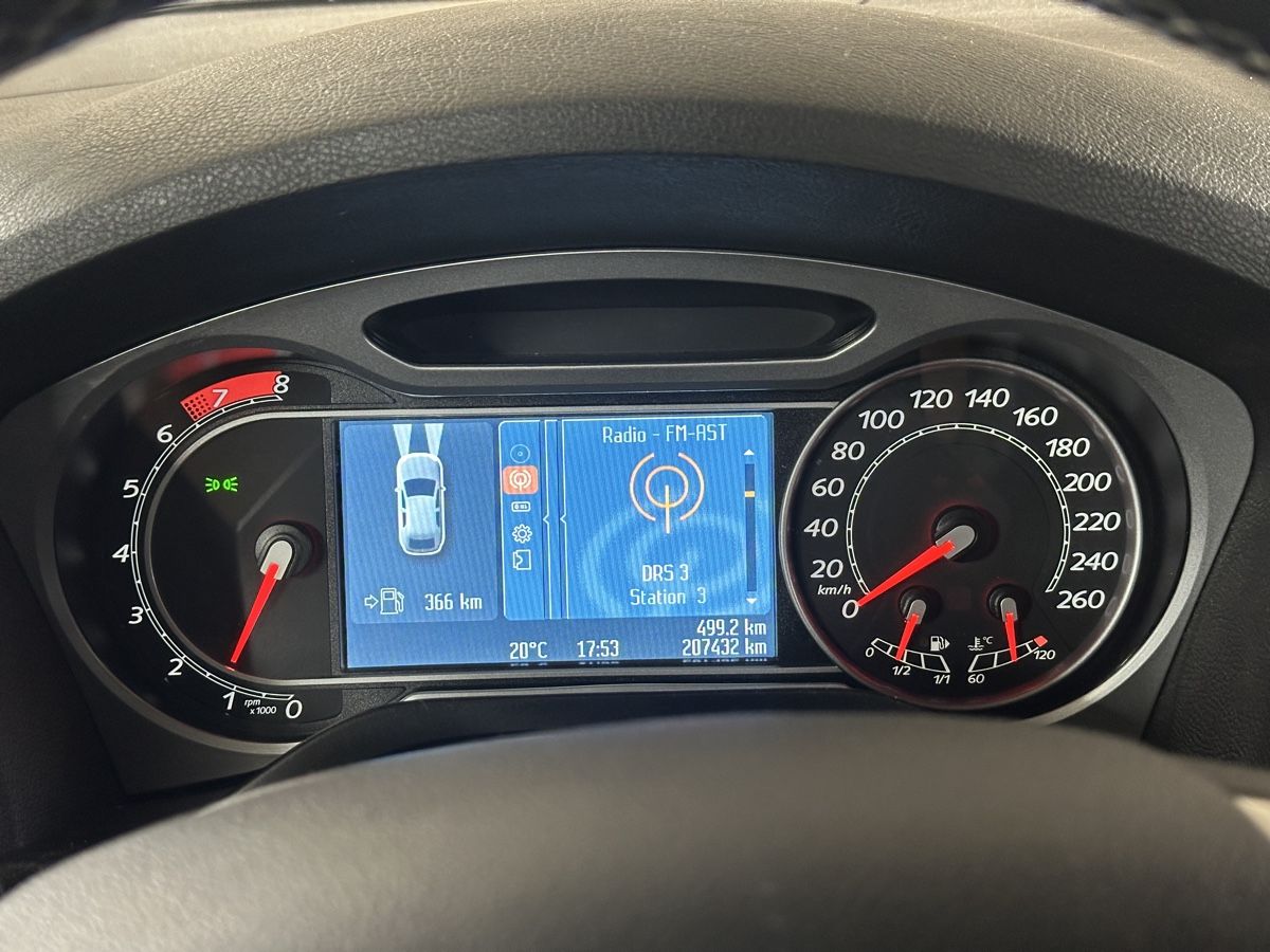 Ford Automobili: Ford S-Max 2.0i | 7 Sitze | mit MFK – Usato da Ebikon venduto da loomloom 3