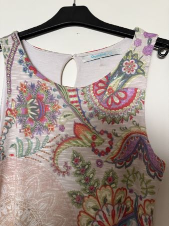 Sommerkleid Desigual bunt gemustert Grösse M Zustand gut