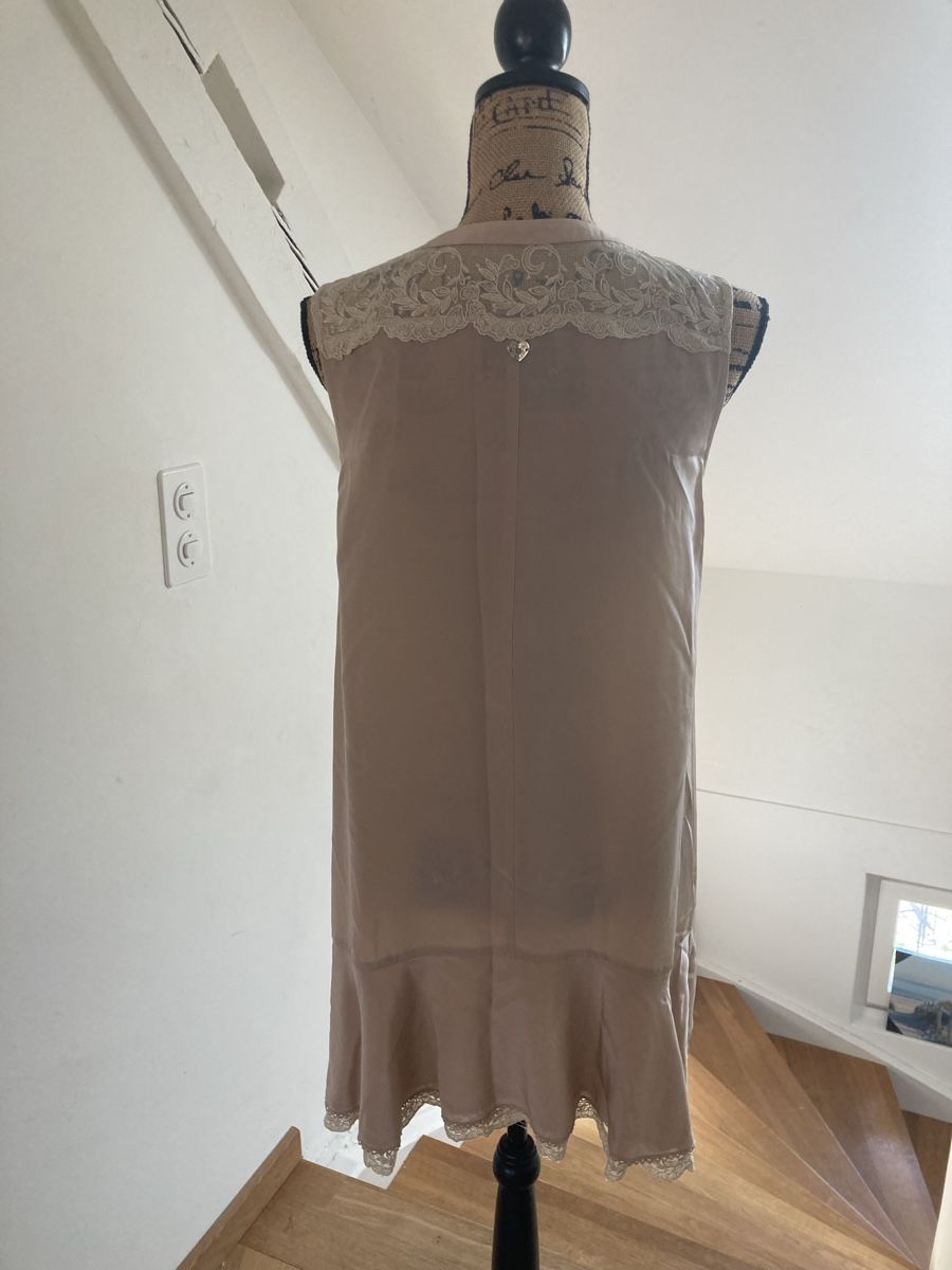 Twinset Vestiti: Seidenkleid der Marke TwinSet, grösse M – Nuovo (secondo la descrizione) da Binningen venduto da kku01 1
