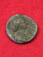 Monnaie ROMA Favstine très très rare!