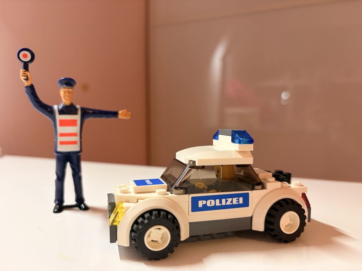 Lego Jouets: Polizei Auto mit Figur  – D'occasion à Anglikon par sam_t2yw