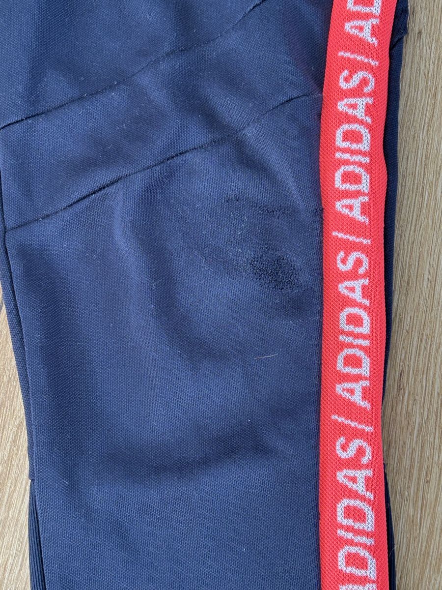 Adidas Pantaloni: Adidas Trainingshose Aeroready, Gr. 152 – Usato da Wolhusen venduto da eve_m6cg 5