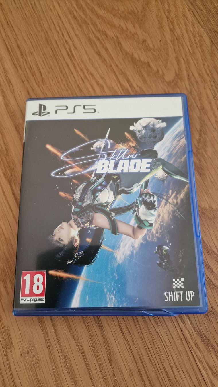 Sony Spiele: Stellar Blade PS5 Spiel  – Gebraucht aus Urtenen-Schönbühl von Saints67