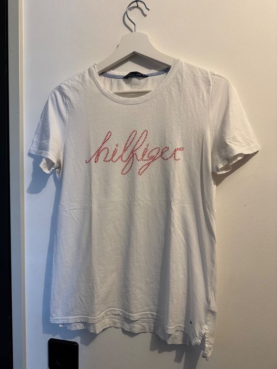T-shirt: Tommy Hilfiger Shirt – Usato da Arbon venduto da flowerandfound