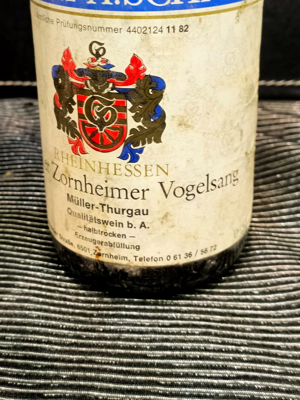 Vino: RHEINHESSEN 1981 – Nuovo (secondo la descrizione) da Genève venduto da Leboucheoreilles 3
