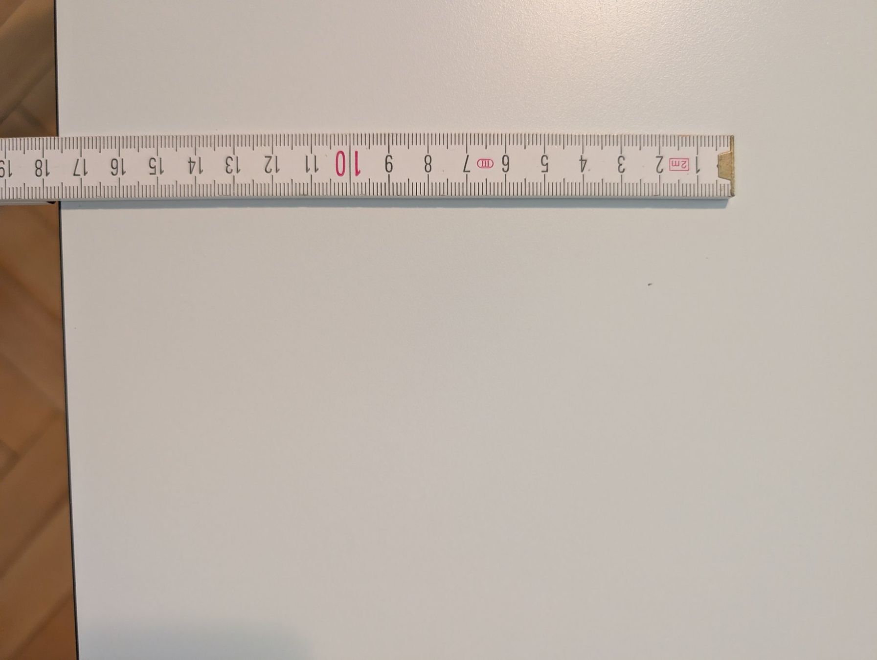 USM Bureaux: Tisch USM Haller, 2x1m, hellgrau – D'occasion à Zürich par eli_yv5l 3