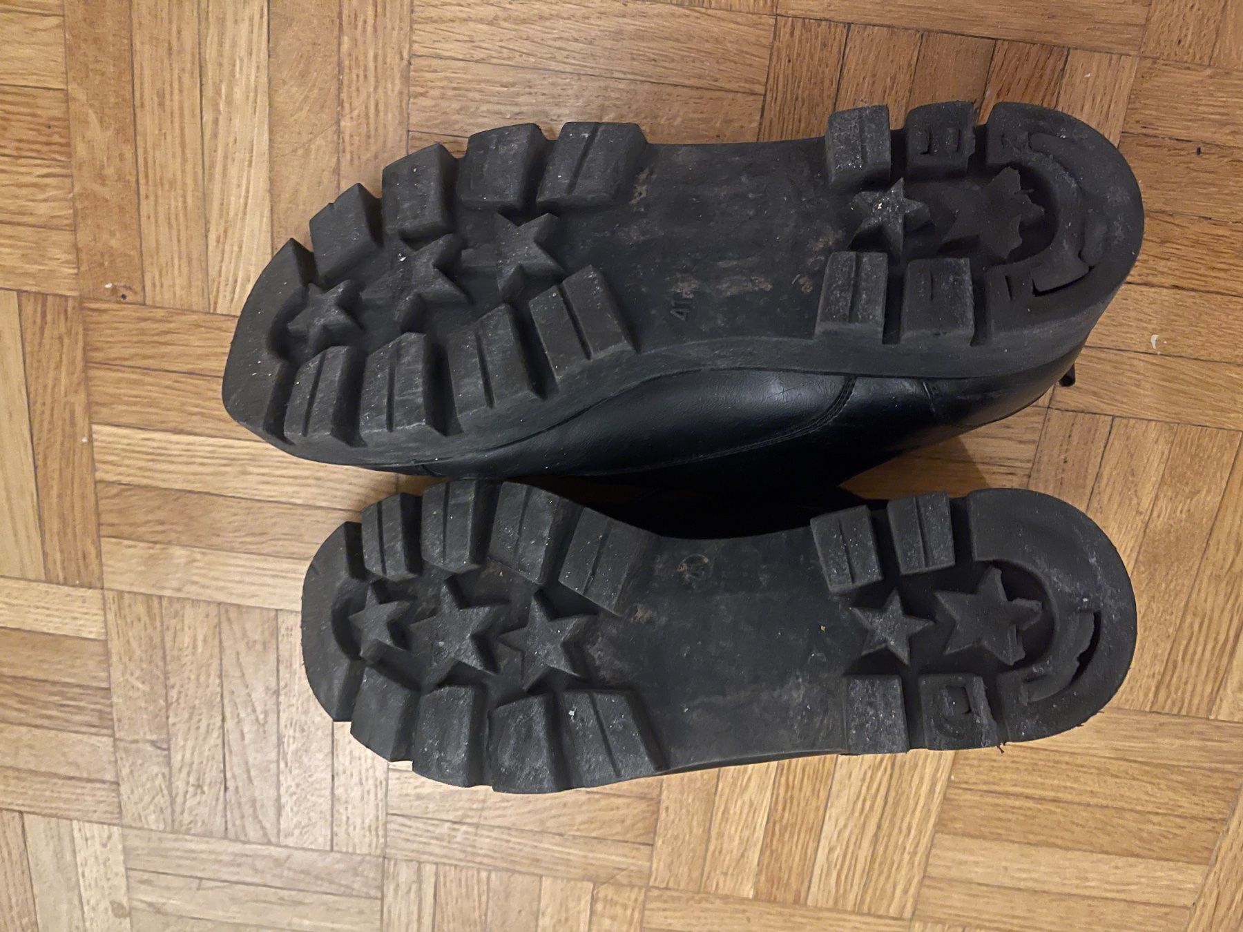 Damenschuhe: Schwarze Schnür Schuhe Gr. 41 - CATWALK – Gebraucht aus Basel von La_Serenade 4