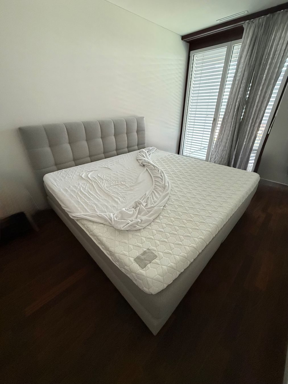 Betten: Superba Boxspring-Bett Arosa 200x200 – Gebraucht aus Zug von snowwhite5 1