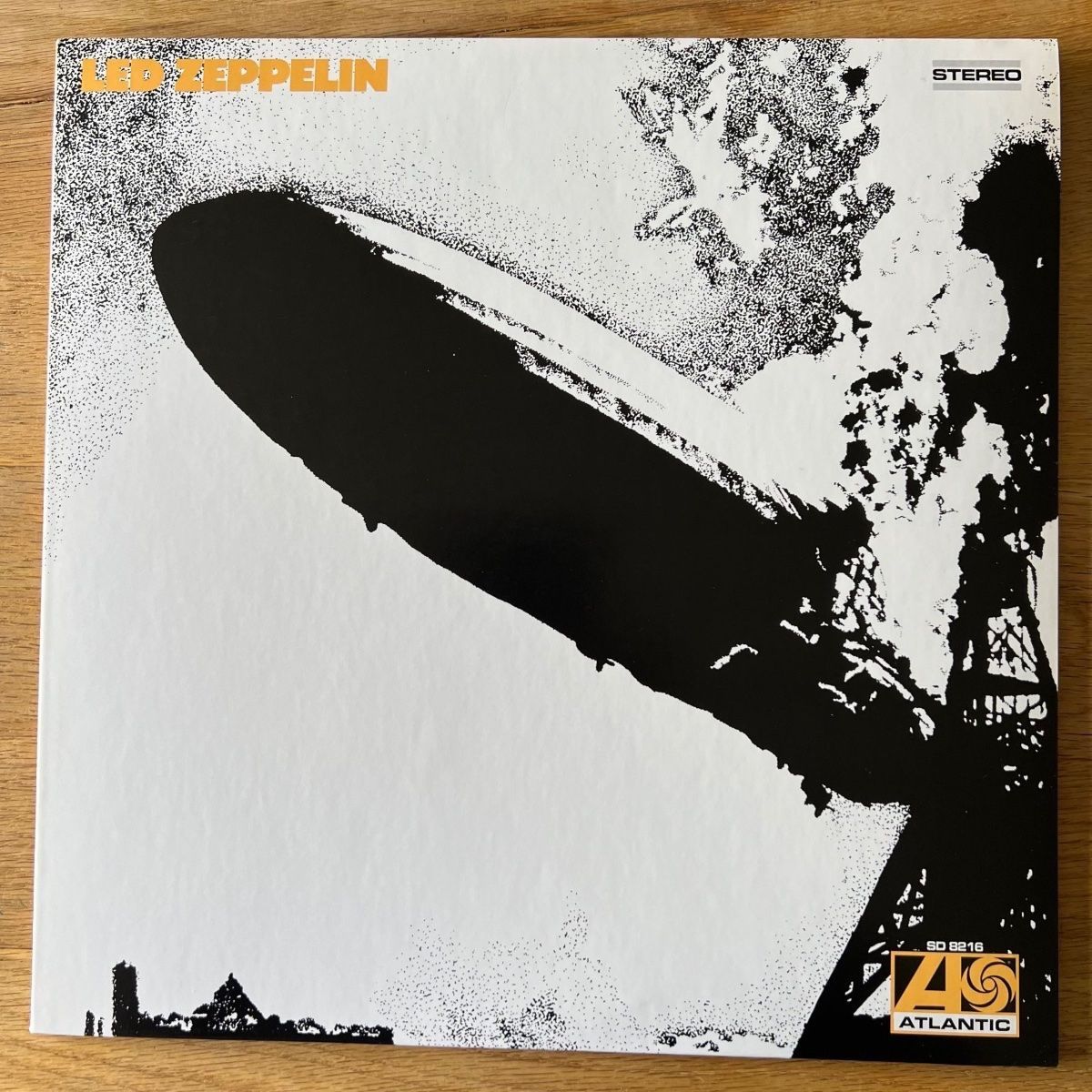Dischi in vinile: Led Zeppelin - Same / US-Press. 2000 - 180gr - Classic Rec. – Usato da Gais venduto da soundcave57