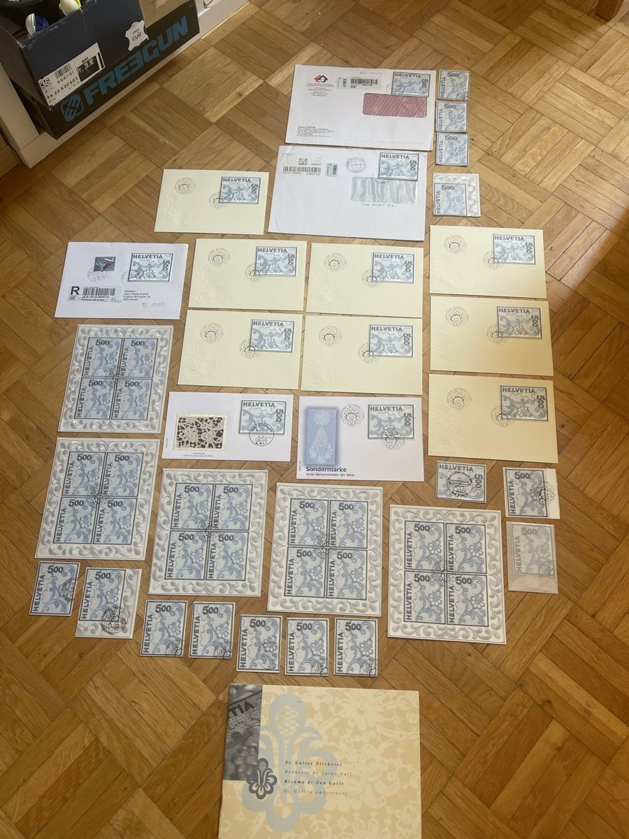 Tutti i francobolli: timbre tissus de l’an 2000. – Usato da peseux venduto da laurencephil