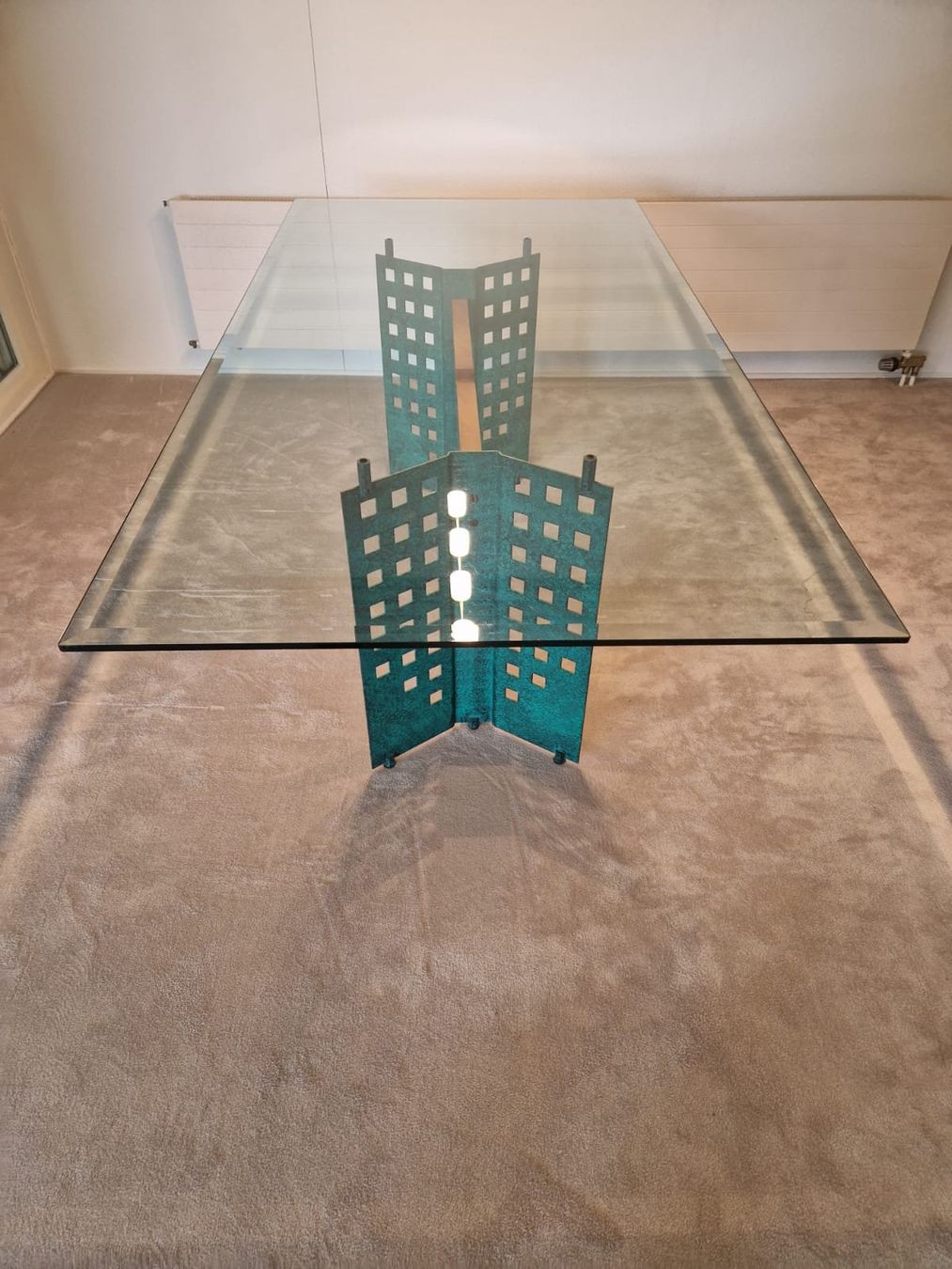 Tavoli: Giorgio Cattelan "Carré VI" - Glastisch - Ref. 05/21 – Usato da Au ZH venduto da BrockiAu 2